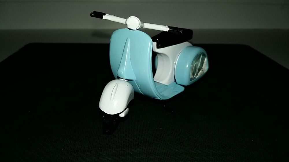 Сувенирчик полностью металлический