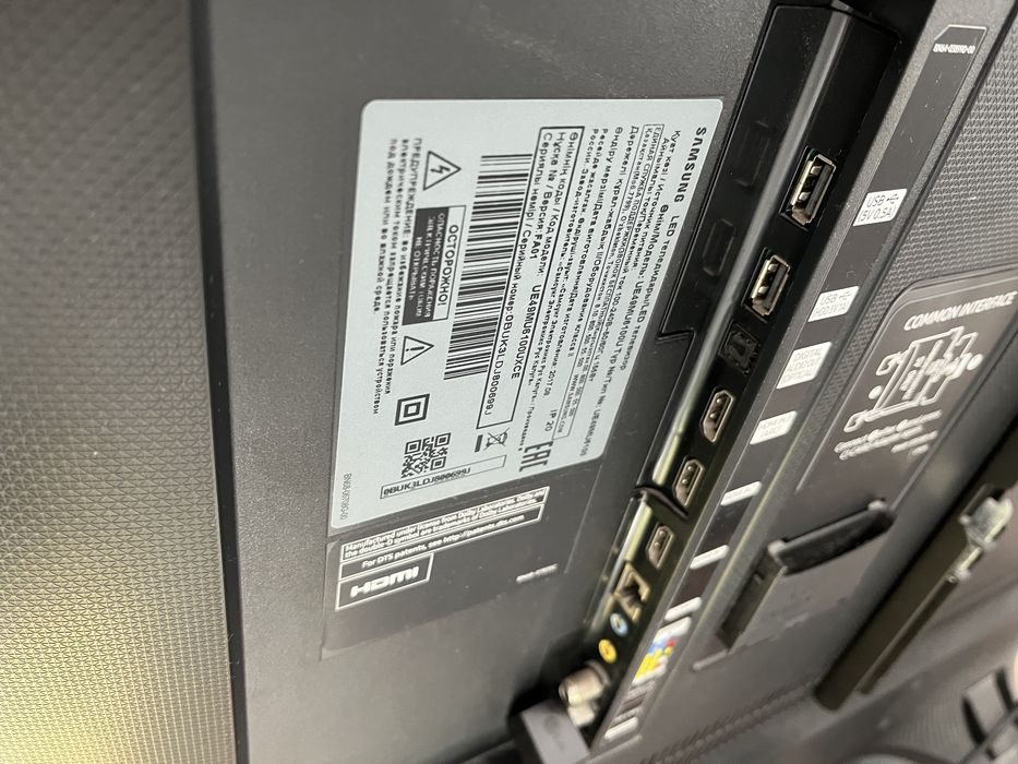 Продам телевизор самсунг смарт тв