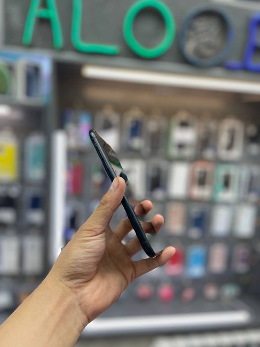 Iphone xr 128gb .