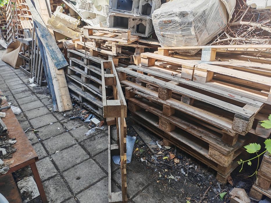 Палетни скари за ползване и горене