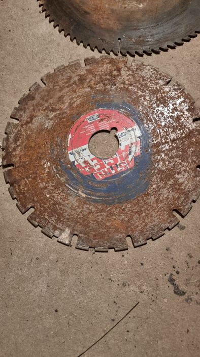 Дискове за дърво и неметал