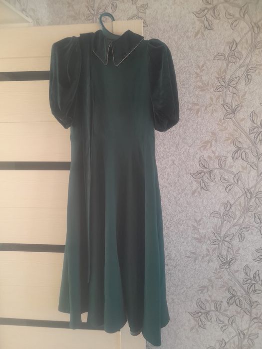 Женский киімдер сатылады