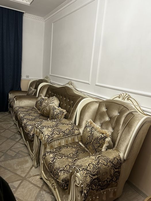 Диван с 2 креслами королевский