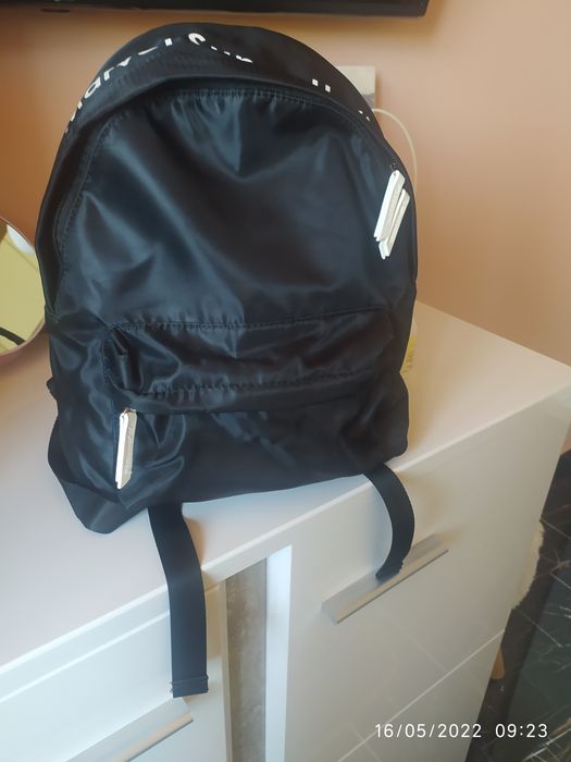 Дамска уникална раничка