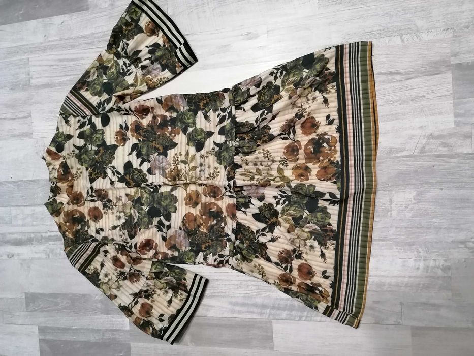 Рокля Mango за ежедневието и за повод