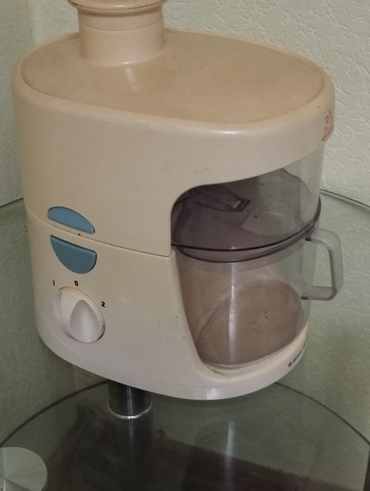Продается соковыжималка BLACK AND DECKER