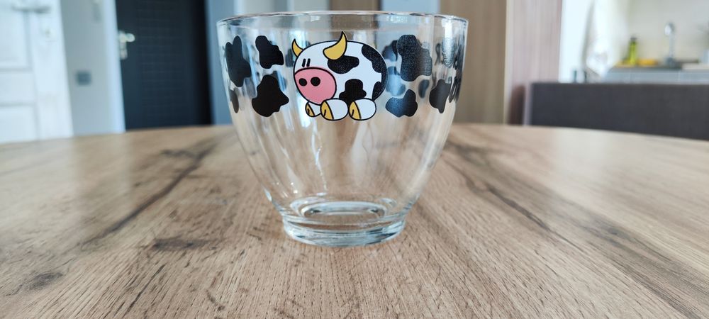 Эстетичный стакан SAVE WATER DRINK MILK.