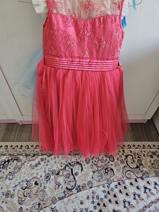 Платье для маленьких девочек на прокат