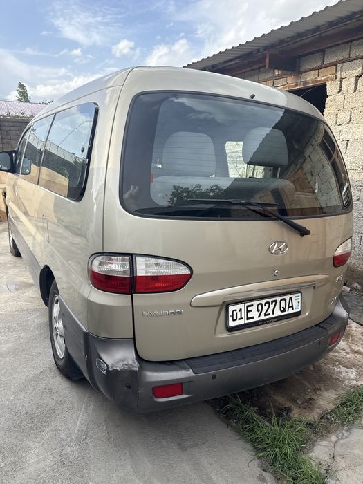 Продам машину своя  hundai starex