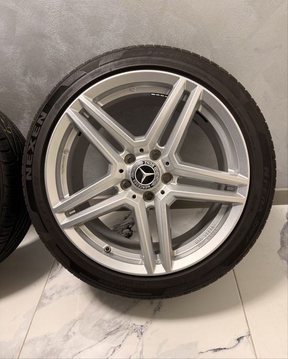 Mercedes Джанти 18 с летни гуми