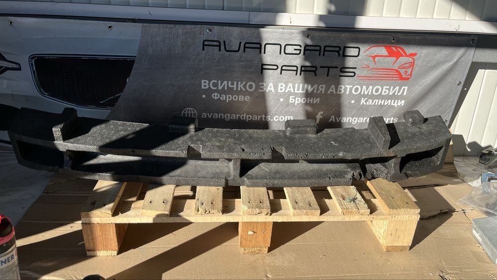 Абсорбер за предна броня Nissan Qashqai J10 (2006-2013)