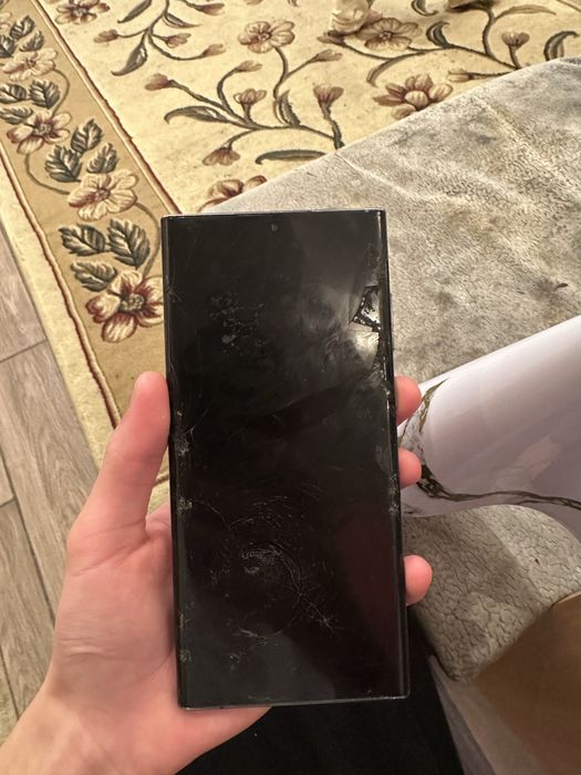 s22 ultra битый экран