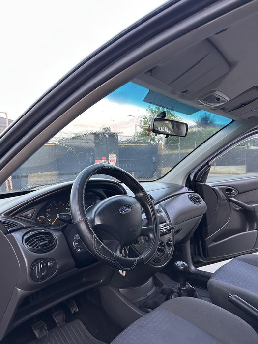 FORD Focus 0 — imagine 4