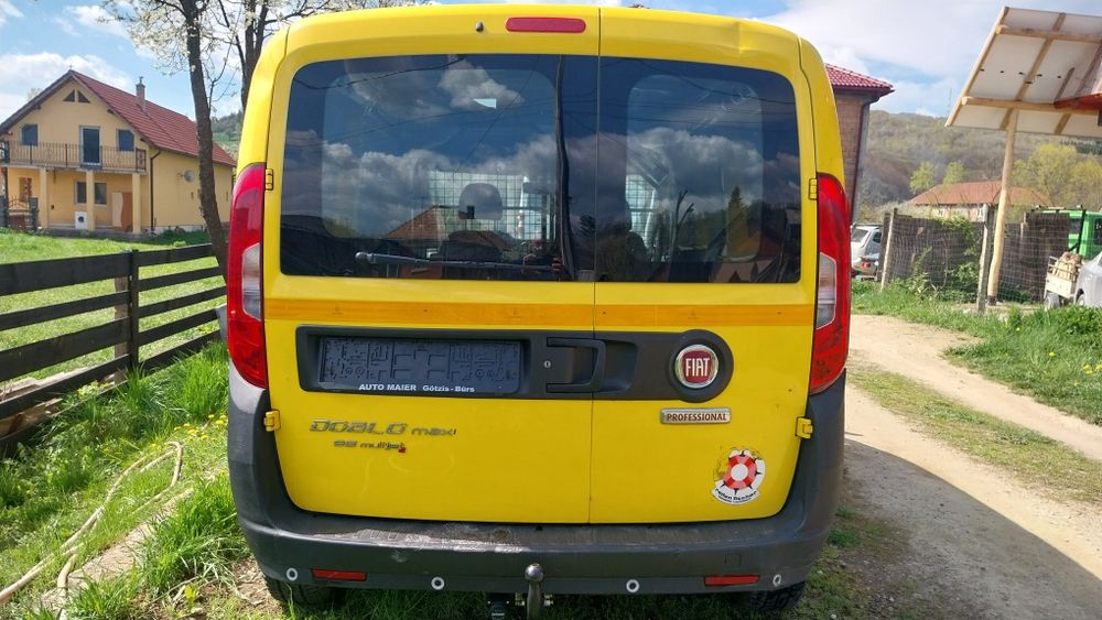 vând fiat doblo 1,3 diezel