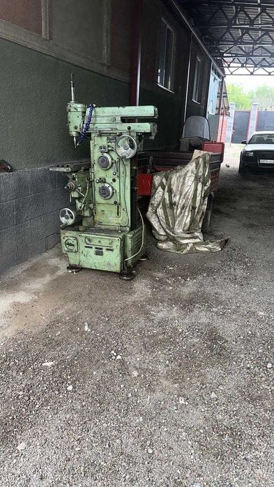 Фрезерный станок