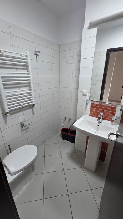 Spatiu birouri 3 camere 96  mp   proprietar 17/ 20 ex. ag. metrou tva inclus