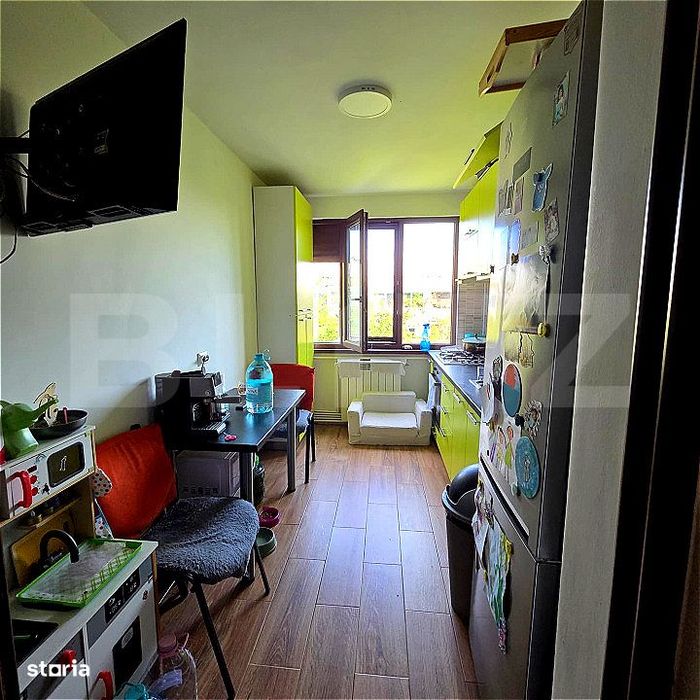 Apartament 4 camere, 88 mp, zona Micro 16