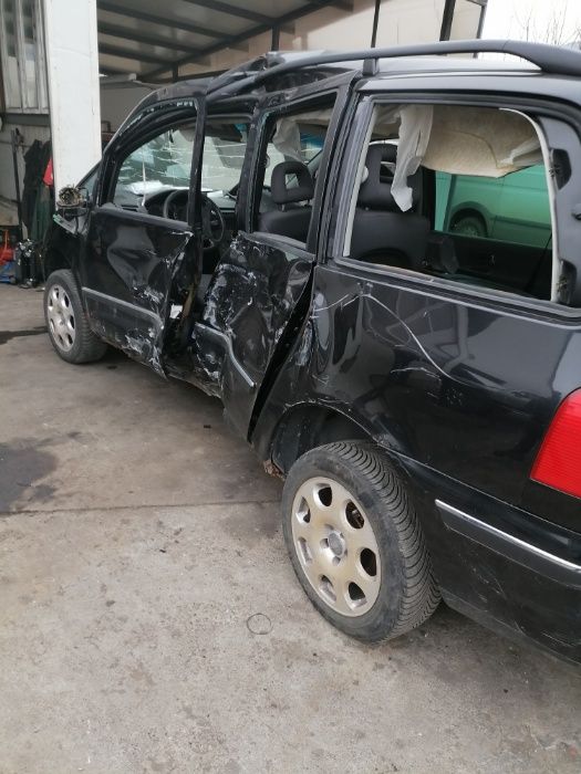 vw sharan 1.9tdi 116кс 4х4 2005г ударен на части