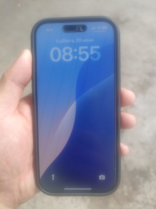 Продам Iphone 16 pro