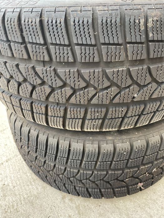 Зимни гуми почти не използвани