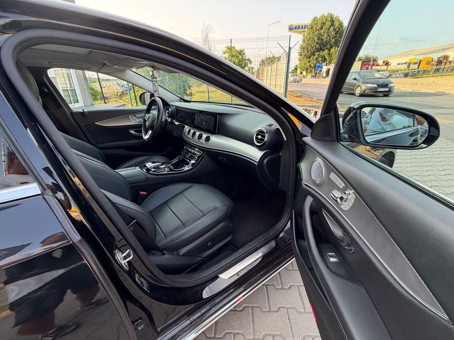 Mercedes-Benz E MERCEDES-BENZ E 350e 9G-Tronic Avantgarde Plug-in Hybrid