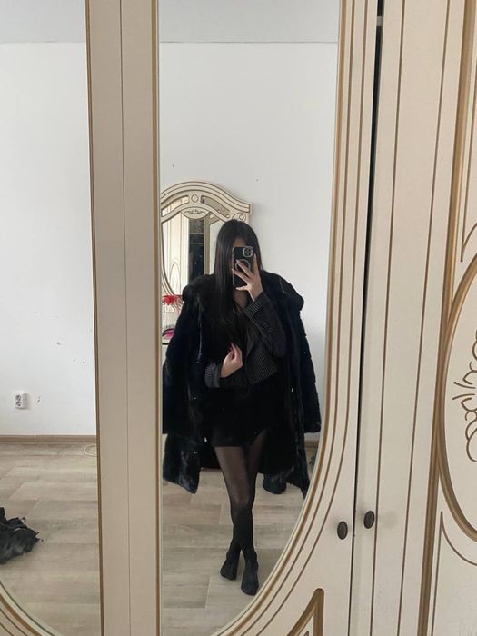 Продам норковую шубку