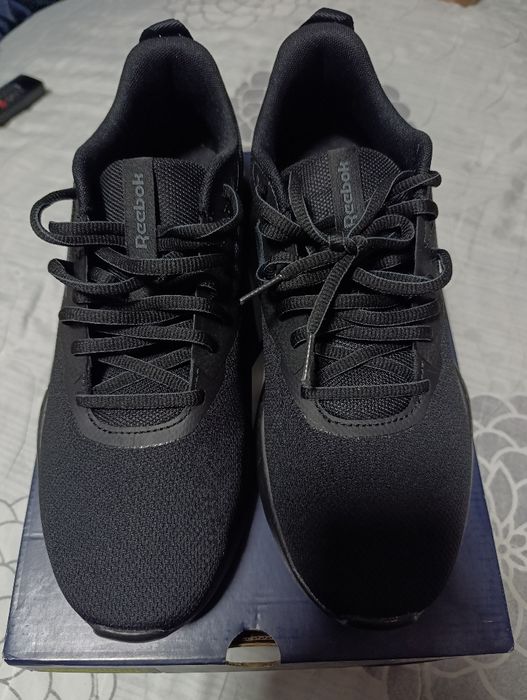 Чисто нови мъжки маратонки Reebok