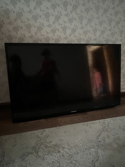 Продам телевизор