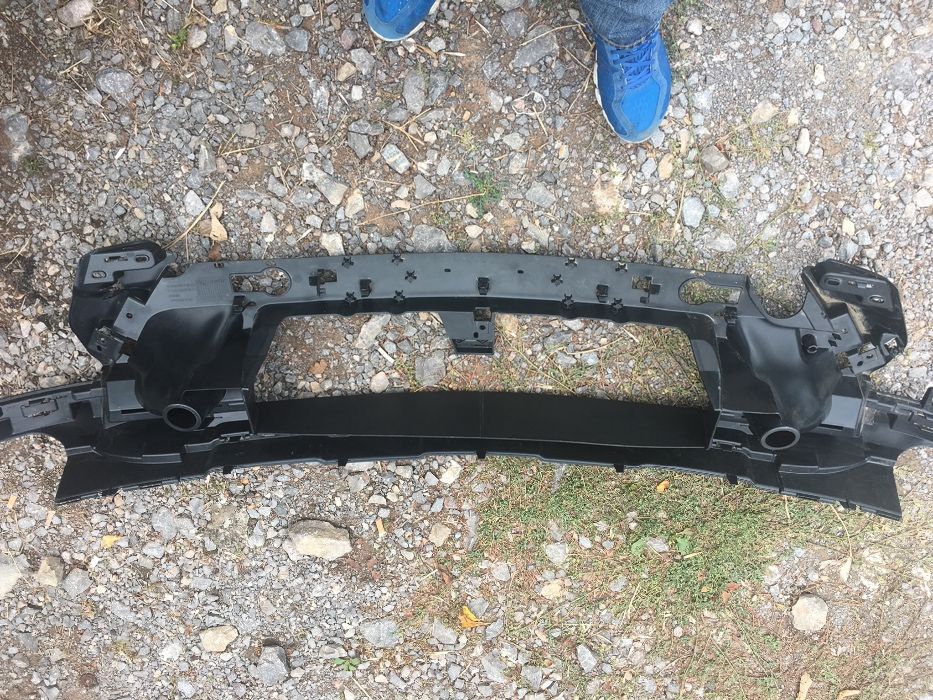 Маска за Мерцедес W292 GLE