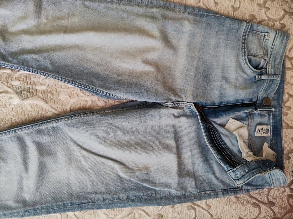 Дънки Cropp и H&M,различни размери от 32 до 38