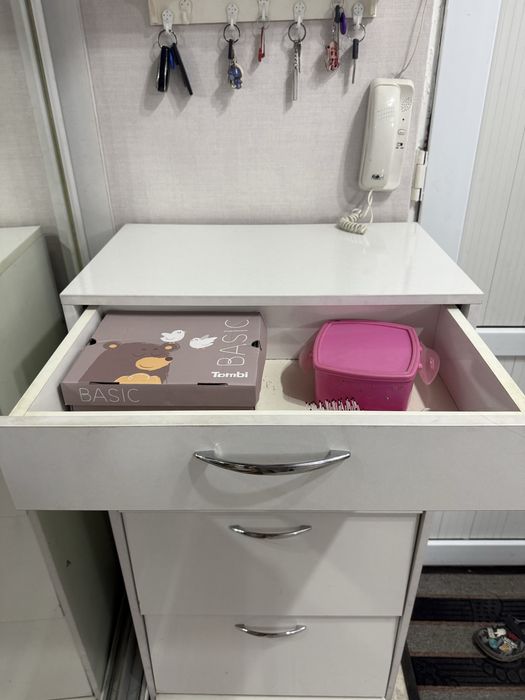 Обувница.         .