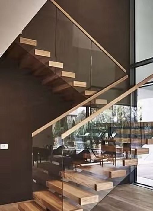 Огрождение  стеклянний. Перила