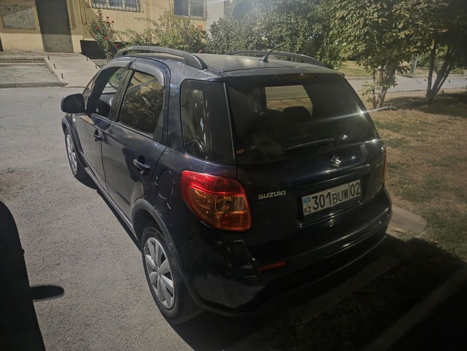Suzuki sx4 2010год
