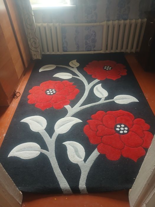Продам ковер в хорршем  сос