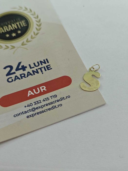(AG 35) Pandantiv 14 K litera "S" 0,58g b.33937
