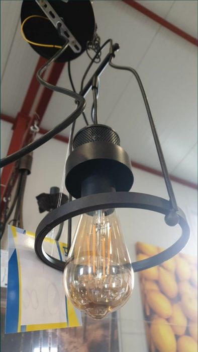 Candelabru /pendul metalic