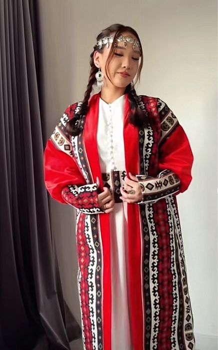 Прокат танцевальных , народных костюмов