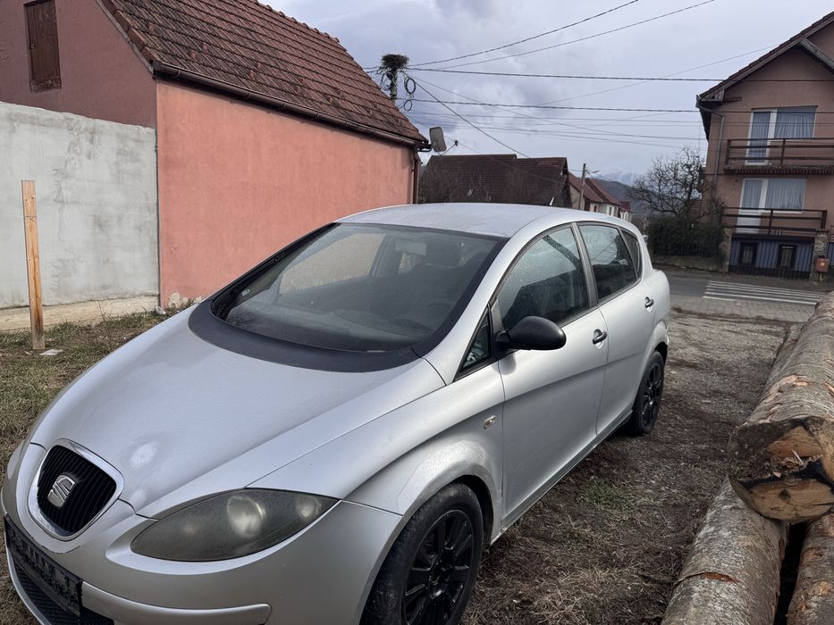 Vand seat Toledo 2005 pentru rabla sau piese de schimb.