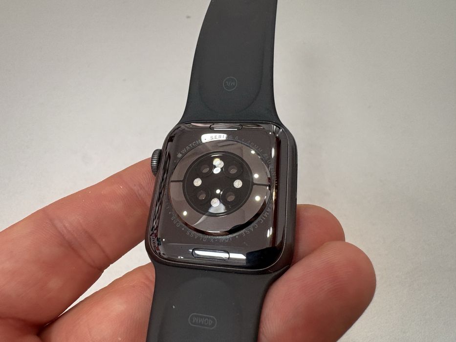 Apple Watch Seria 6, 40mm, Gps, Aluminium Ceramic Case