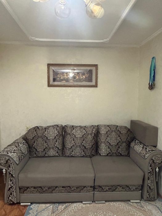 Диван для гостиной