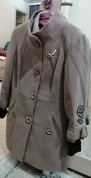 Пальто осеннее 48размер