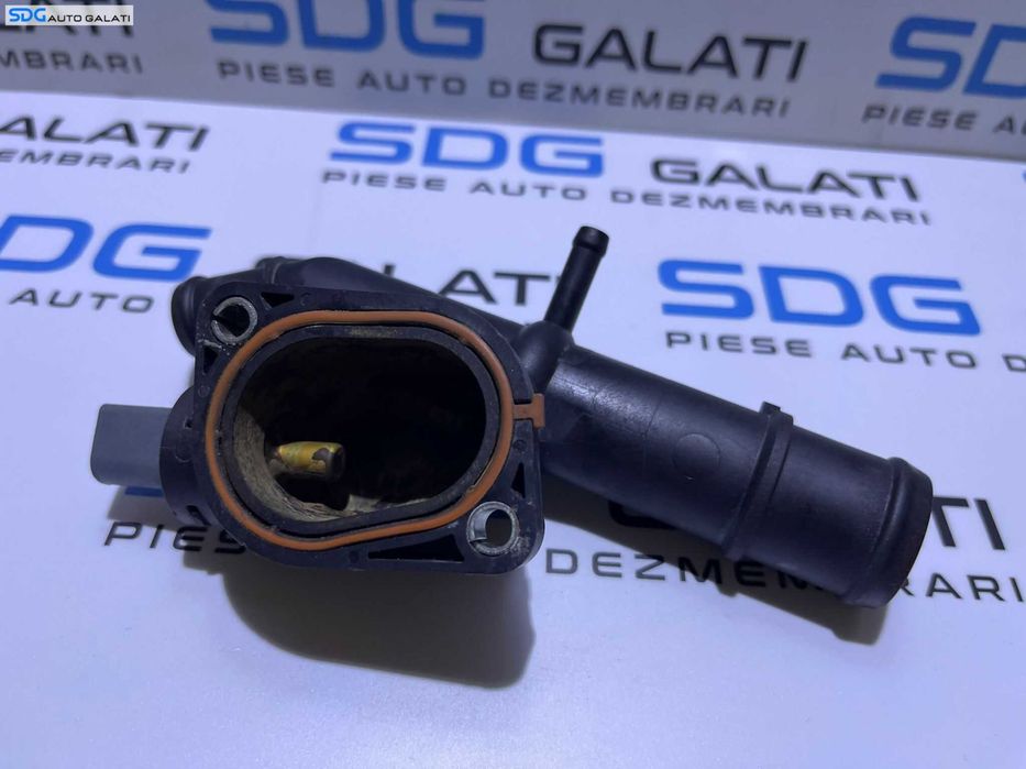 Distribuitor Corp Carcasa Termostat Senzor Temperatura Apa Volkswagen Passat B6 2.0 TDI CBAA CBAB CBAC CBBB CBDC 2005 - 2010 Cod 03L121132[S0346]