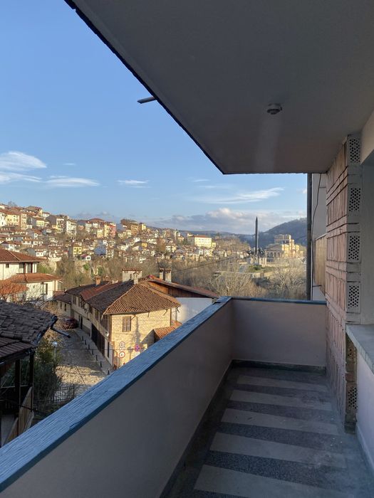 Просторен, многостаен апартамент под наем