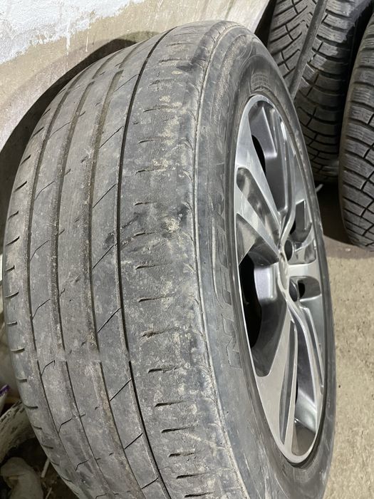 235/55 R19 сатылады