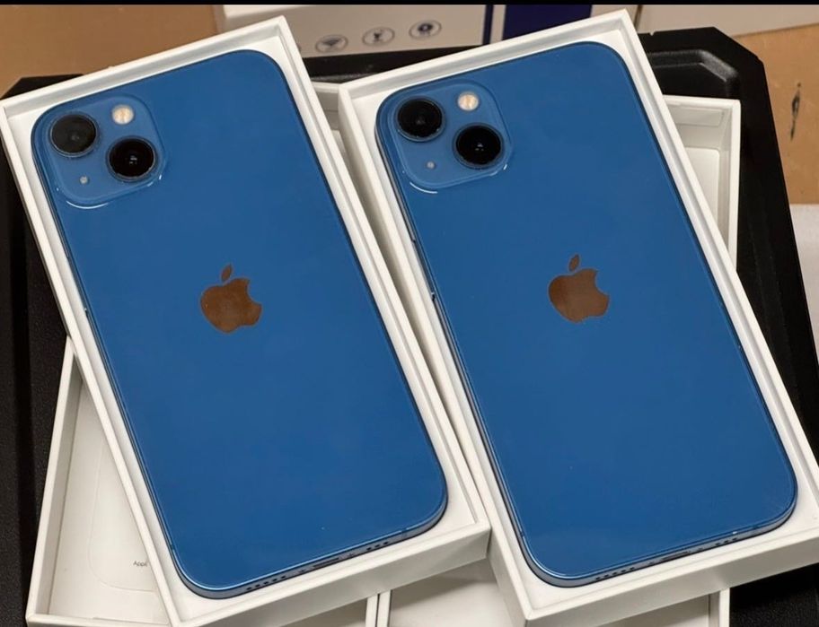 Продавам iPhone 13