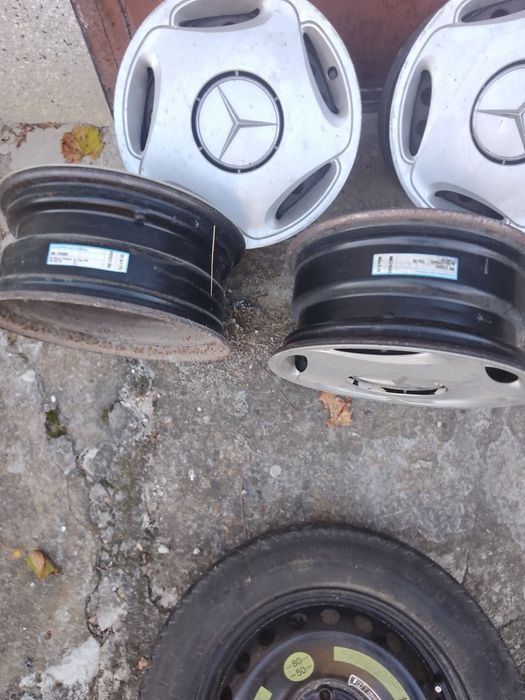 Комплект джанти тасове за Мерц