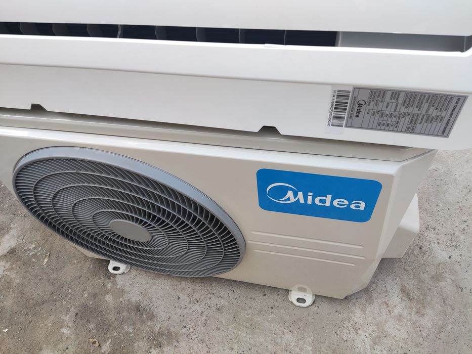 Продам кондиционер Midea 12