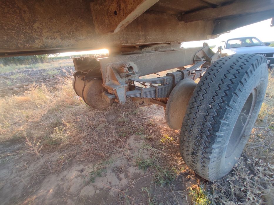 Прицеп пчеловодный, пчелопавильон