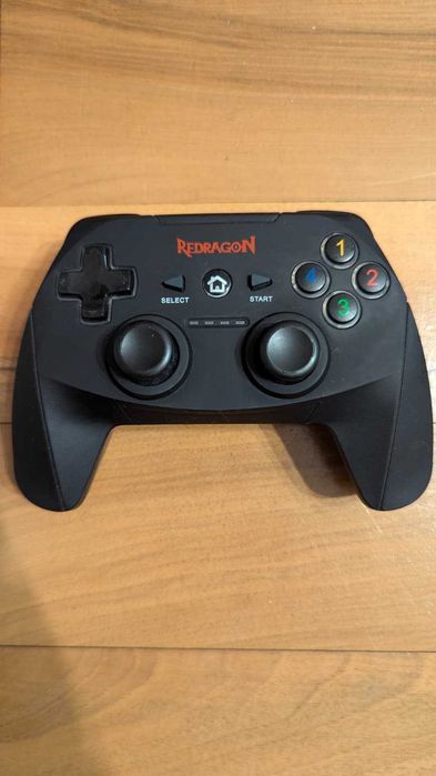 Controller Redragon Harrow G808 Wireless Gamepad pentru PC / PS3