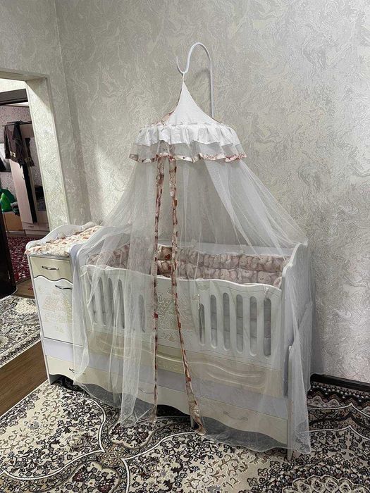 Детская кровать.